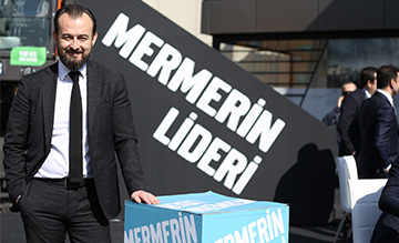 MERMERİN LİDERİ SAHNEYE ÇIKTI!